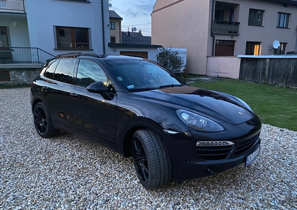 Porsche Cayenne cena 122000 przebieg: 197000, rok produkcji 2014 z Olsztynek małe 352